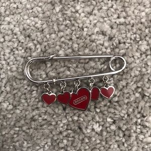 COACH heart pin